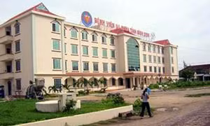 'Gạ tình' nữ điều dưỡng, một Phó Trưởng khoa Bệnh viện Đa khoa Bình Định bị cách chức