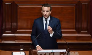 Tổng thống Pháp kêu gọi các nước cần hành động nhiều hơn Hiệp định Paris