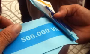 PvcomBank lý giải việc khách hàng rút ATM lại ra giấy in số 500.000 đồng