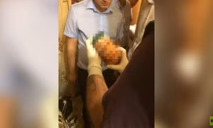 Hình ảnh đầu tiên trong căn hộ cặp vợ chồng ‘ăn thịt người’ gây chấn động nước Nga