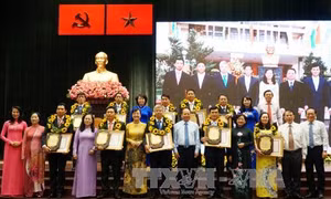 Giải thưởng Tôn Đức Thắng năm 2017 vinh danh 10 công nhân, kỹ sư xuất sắc 