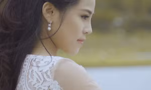 'Sao Mai' Mai Diệu Ly: Đừng hủy hoại bản thân vì thất tình