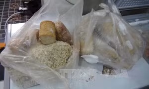 Xử phạt cơ sở sản xuất giò chả từ thịt không rõ nguồn gốc