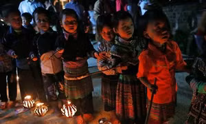 Trung thu ấm áp của trẻ em Ngải Thầu