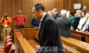 Tăng gấp đôi mức án đối với 'người không chân' Oscar Pistorius 