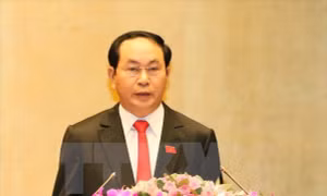 Chủ tịch nước Trần Đại Quang gửi lẵng hoa chúc mừng các nhà giáo lão thành