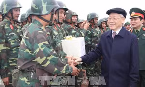 Tổng Bí thư kiểm tra công tác sẵn sàng chiến đấu tại Trường bắn Quốc gia 