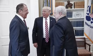 Nhà Trắng chính thức bác bỏ tin Tổng thống Trump tiết lộ tin mật về IS cho Nga