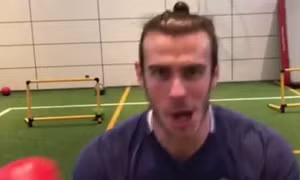Xem Gareth Bale ‘đấm gục’ HLV thể lực trong vòng 2 nốt nhạc