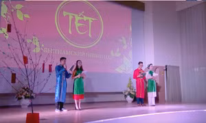 Hành trình Tết quê hương của sinh viên Việt Nam tại Nga