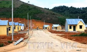 Phó Chủ tịch nước Đặng Thị Ngọc Thịnh thăm, chúc Tết tại tỉnh Kon Tum