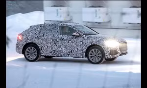 Paparazzi chộp cảnh Audi Q8 thử nghiệm trong băng tuyết Phần Lan