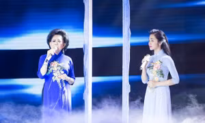 Hòa Minzy trở thành phiên bản thanh xuân của 'Nữ hoàng sầu muộn' Giao Linh