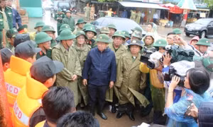 Phó Thủ tướng Trịnh Đình Dũng: 'An toàn tính mạng người dân phải được đặt lên hàng đầu' 