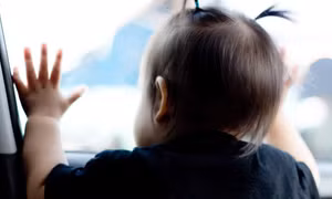Những sai lầm khi đi ô tô trời nắng nóng 