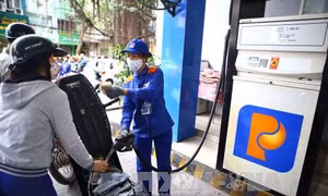 Pha xăng đạt tiêu chuẩn xăng dầu mức 4 và mức 5