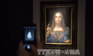 Truy tìm người bí ẩn chi 450 triệu USD mua kiệt tác 'Đấng cứu thế' của Leonardo da Vinci