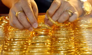 Kỳ vọng giá vàng tăng mạnh trở lại, vượt mốc 1.300 USD/ounce