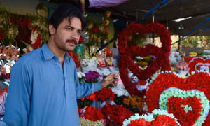 Tòa án Tối cao Pakistan cấm ăn mừng ngày Valentine 