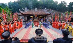 Tôn vinh giá trị 'Tín ngưỡng thờ cúng Hùng Vương ở Phú Thọ'
