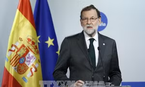 Tây Ban Nha sẽ giải tán chính quyền Catalonia và tiến hành bầu cử sớm