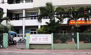 Dỡ lệnh cấm xuất cảnh đối với nguyên Giám đốc Sở Y tế Long An