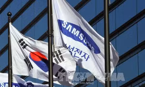 Samsung Electronics lùi kế hoạch tách làm hai 