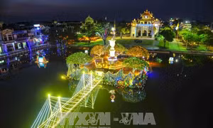 Ninh Bình trang hoàng đón mùa Giáng sinh 2017