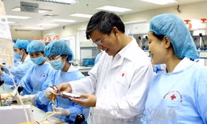  Giáo sư sở hữu hai 'ngân hàng' đặc biệt