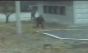LHQ công bố video lính đào tẩu Triều Tiên bị đồng đội truy đuổi bắn 40 phát đạn 