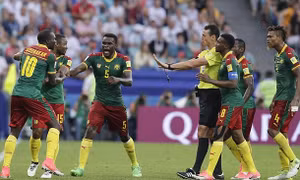 Công nghệ video hỗ trợ trọng tài làm rối tinh Confederations Cup