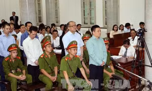 Phiên tòa xét xử Hà Văn Thắm và các đồng phạm: Làm rõ khoản chi 'chăm sóc khách hàng' 