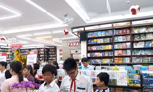 Fahasa khai trương mới loạt nhà sách