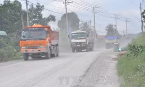 Bất cập trong khai thác đá: Bài 2 - Cần chế tài mạnh, giải pháp đồng bộ 