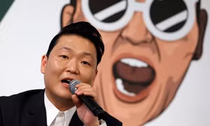 Siêu sao 'Gangnam Style' sắp tung album mới 