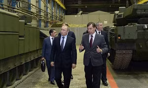 Tổng thống Putin yêu cầu các công ty Nga sẵn sàng cho chiến dịch thời chiến