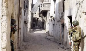 Quân chính phủ Syria tấn công dữ dội ngoại ô Damascus