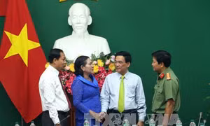 Vĩnh Long hợp tác với tỉnh Kampong Speu, Vương quốc Campuchia 