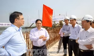 Ủy ban Pháp luật của Quốc hội khảo sát về đặc khu hành chính - kinh tế tại Quảng Ninh 