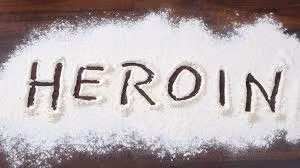 Sơn La: Bắt đối tượng vận chuyển 10 bánh heroin
