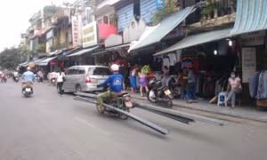 Chậm xử lý xe máy cũ nát 