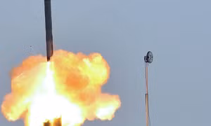 Ấn Độ thử thành công tên lửa BrahMos tấn công từ mặt đất