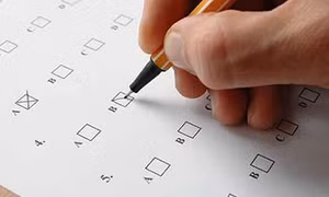 Có quy định miễn thi nâng ngạch công chức vùng khó khăn?