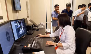 Bệnh viện Hữu Nghị đầu tư máy chụp cắt lớp CT hiện đại nhất, giảm tới 82% liều lượng phóng xạ
