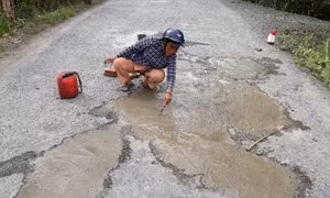 Chuyện người phụ nữ ở nhà thuê 'mê' vá đường 