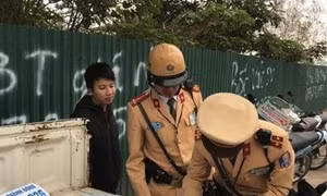 CSGT Hà Nội tổ chức mật phục bắt 'xe buýt nhái'
