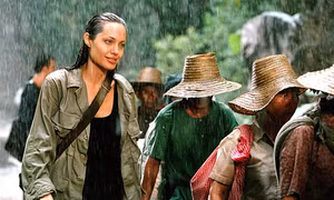 Ra mắt phim về Khmer Đỏ của Angelina Jolie