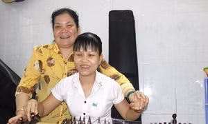 Khiếm thị nhưng không đầu hàng số phận