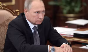Tổng thống Putin nghi Mỹ âm mưu phá rối bầu cử Nga năm 2018