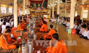 Đồng bào Khmer vui đón Tết Chôl Chnăm Thmây 